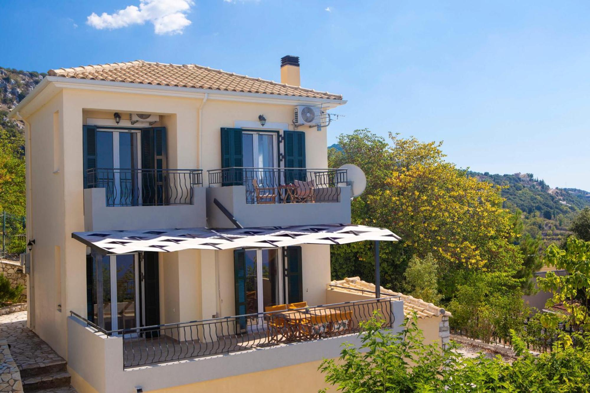 Natura Villas Drymon Bagian luar foto