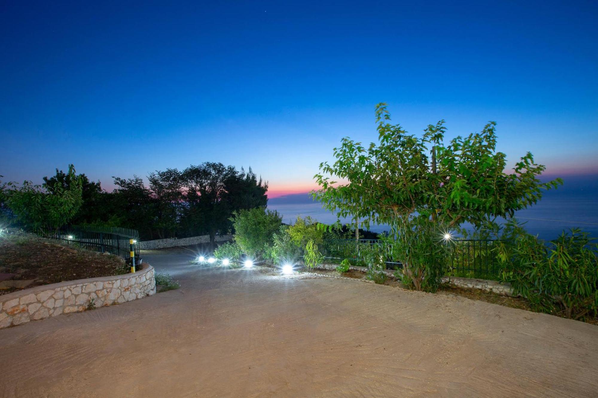 Natura Villas Drymon Bagian luar foto