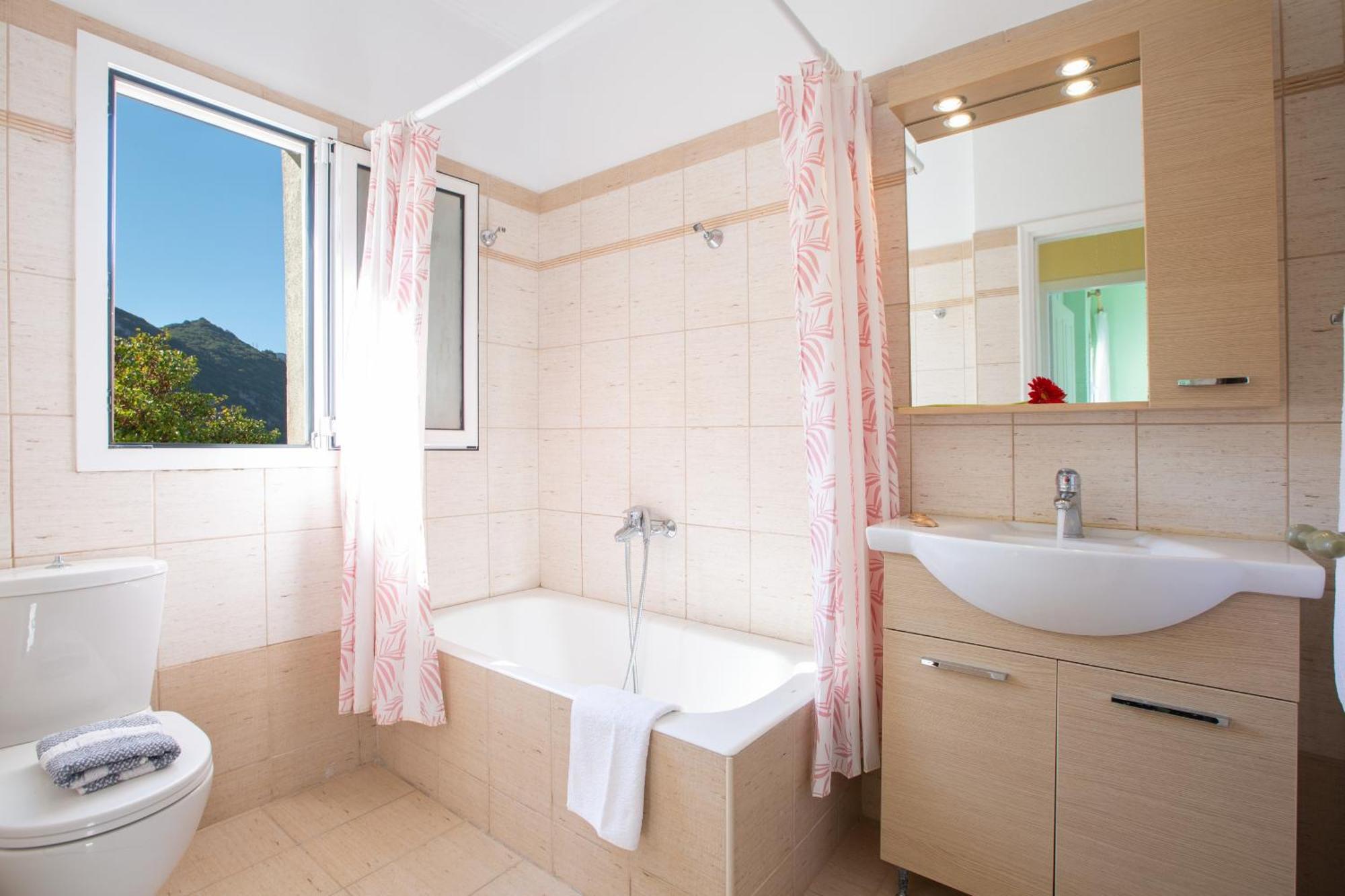 Natura Villas Drymon Bagian luar foto