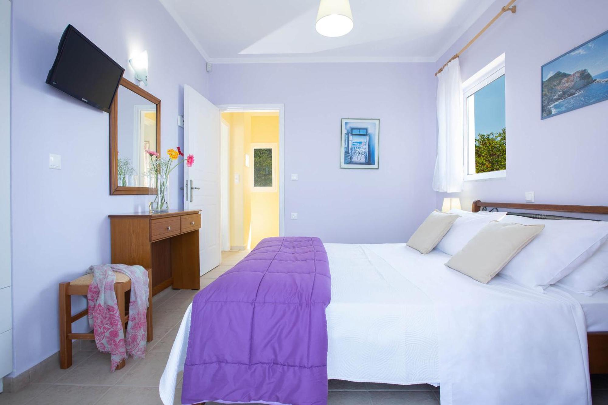 Natura Villas Drymon Bagian luar foto