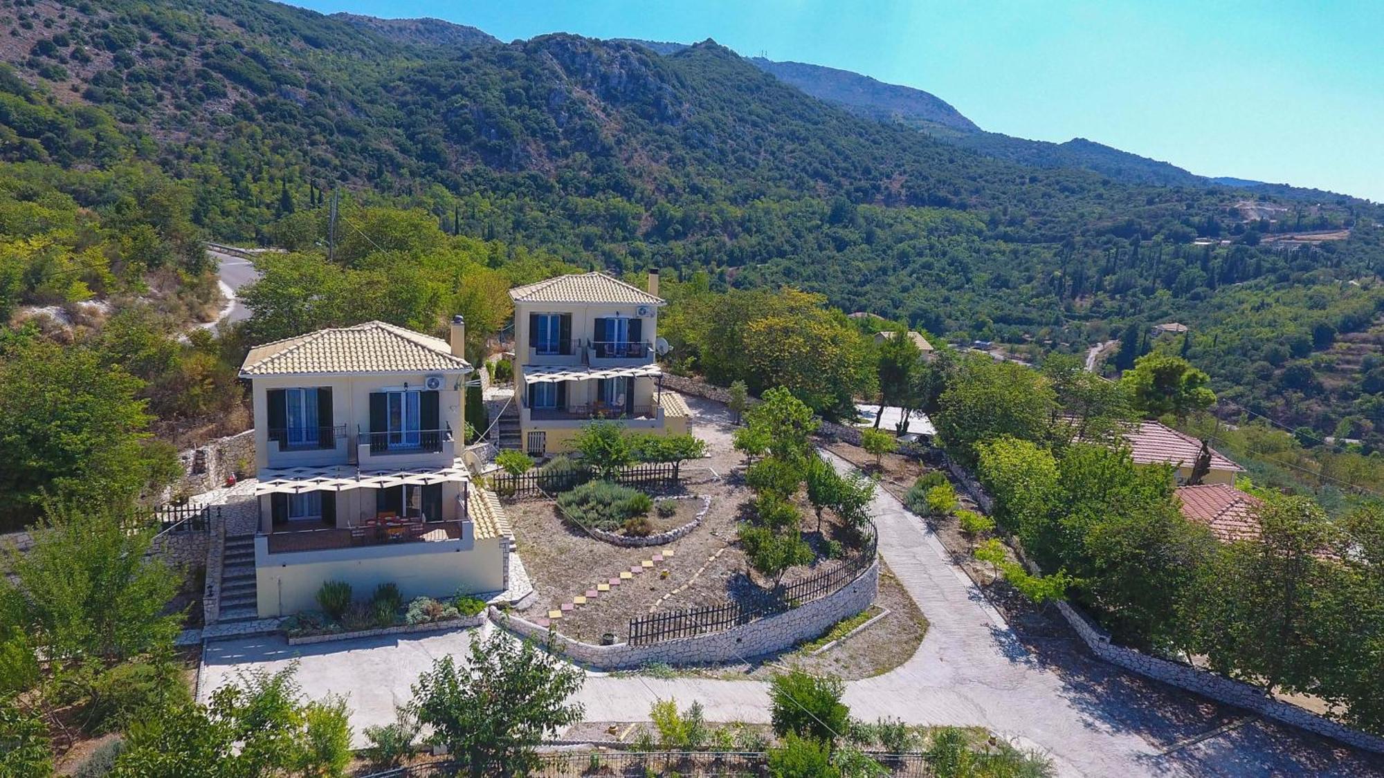 Natura Villas Drymon Bagian luar foto
